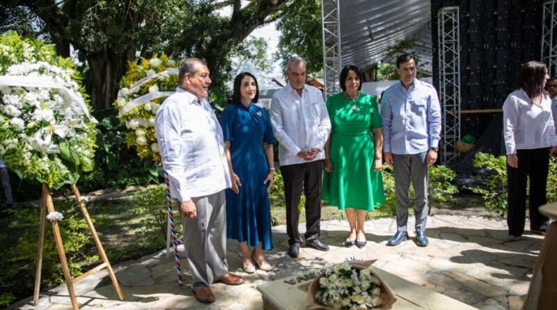 Abinader lanza programa de actividades por centenario de Minerva Mirabal