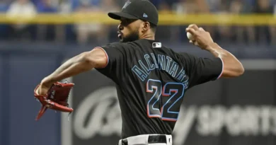 Alcántara supera a Soto y se alista para la MLB 2026