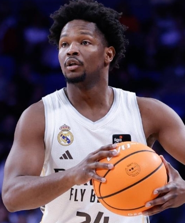Andrés Feliz brilla en victoria del Real Madrid ante Canaria