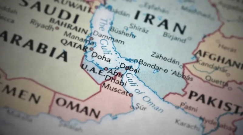 Arabia Saudita lanza ducto de 5 millones bpd hacia Yanbu