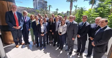 Biministro Daniel Mas dialoga con empresas mineras en Antofagasta