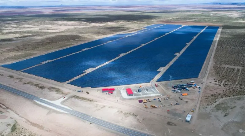 CAF y Bolivia firman contratos de US$3.100 millones en energía y agua