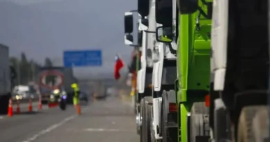 Camioneros alertan sobre posible paro por alza de combustibles