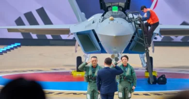 Corea del Sur lanza el KF-21 y desafía al F