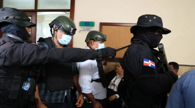 Coronel del Caso Lobo sigue en prisión domiciliaria ratificada