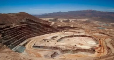 Crisis en Irán impacta mercado del cobre y agrava déficit 2026