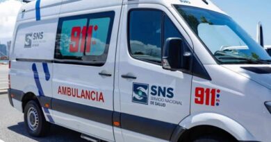Cuatro muertos, tres jóvenes, al chocar yipeta con poste en Higüey