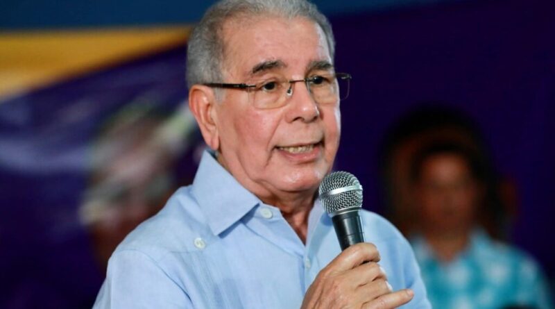 Danilo Medina critica la actual gestión como caricatura de gobiernos
