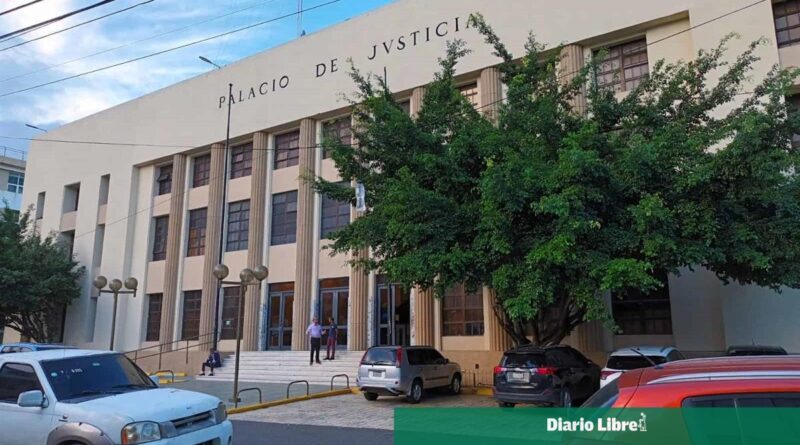 Defensa de Núñez de Aza asegura que MP la persigue por amor
