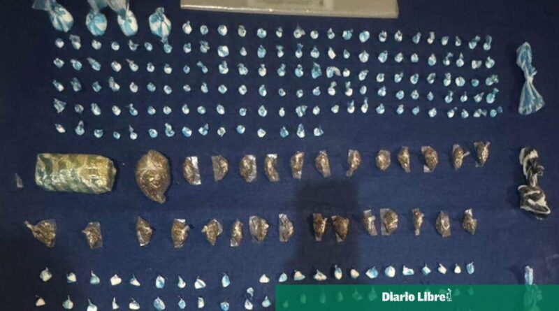 Desmantelan red de microtráfico de "Luisito la Uva" en Montecristi