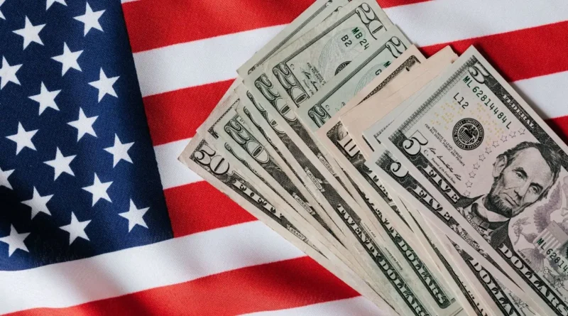 Dólar en Chile se acerca a $873 y afecta al peso dominicano