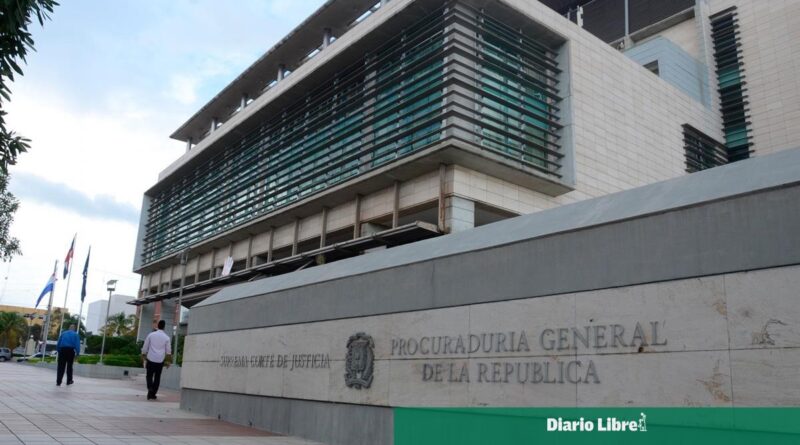Exempleado penitenciario procesado por estafa permanecerá preso