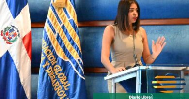 Expertos advierten sobre adicciones y salud mental en Funglode