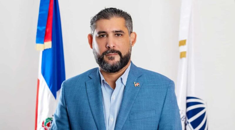 Fallece ex viceministro de Medio Ambiente en accidente en Santiago