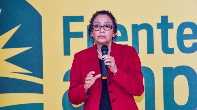 Frente Amplio rechaza propuesta del Senado contra candidaturas independientes