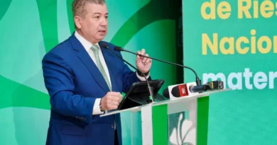 Fuerza del Pueblo exige al gobierno plan de protección familiar