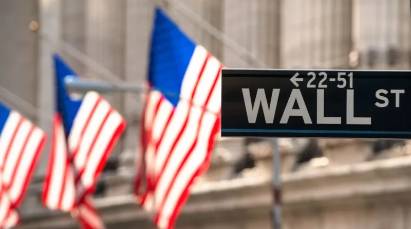 Futuros de Wall Street caen y Nasdaq se aproxima a mal mes