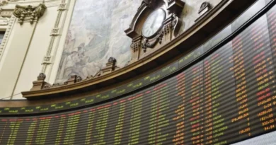IPSA desciende 1,9% a 10.299 puntos mientras Brent sube 5,1%