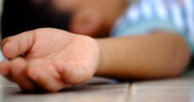 Investigan trágica muerte de niño por disparo accidental en Boca Chica