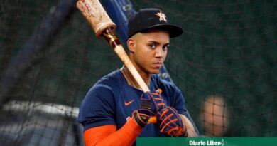 Jeremy Peña se pierde el Clásico, Erik González como opción