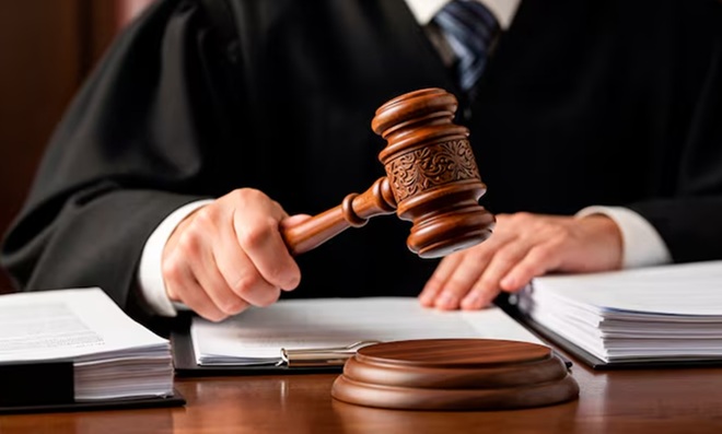 Juez decidirá coerción a profesora por maltrato a niña en SDE