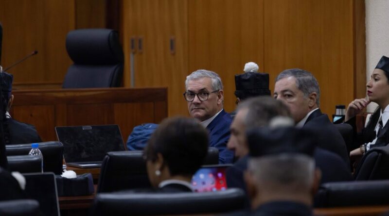 Jueza decidirá el 29 de mayo futuro de exministros corruptos