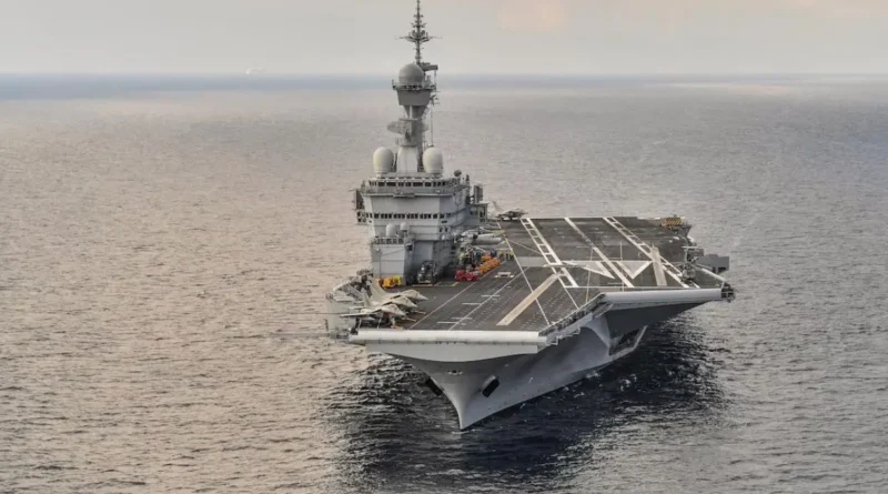Macron impulsa operación naval para reabrir estrecho de Ormuz