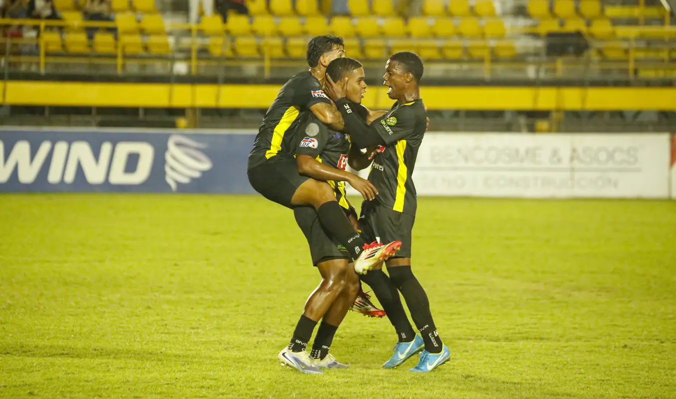 Moca FC y Atlético Pantoja igualan 2