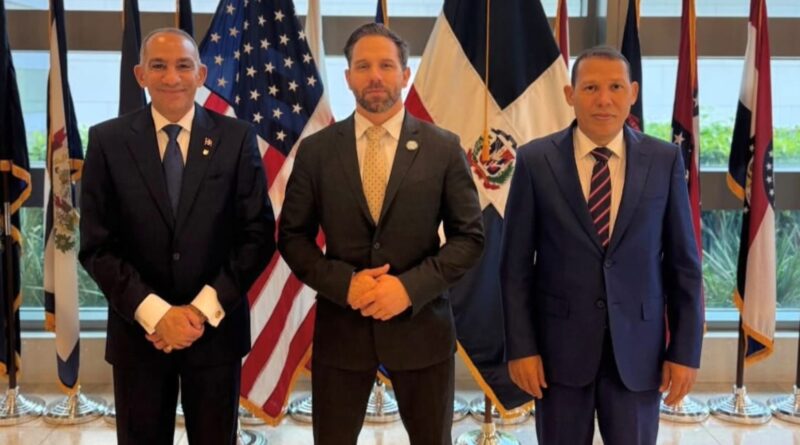 RD y EE. UU. intensifican combate al narcoterrorismo juntos