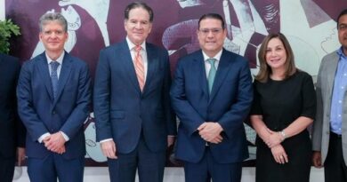 Sanz Lovatón pide unidad ante aumento del petróleo por guerra en Irán