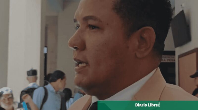 Tres oficiales de la Policía enfrentan coerción por robo de RD$1.2 MM