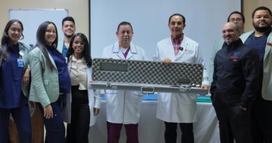 Urología Láser Avanzada Dr. Pablo Mateo y Fundouro donan equipo