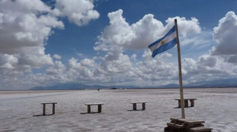 Acuerdo de US$100 millones impulsa litio en Argentina con DLE