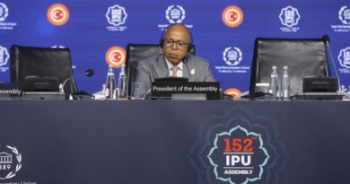 Alfredo Pacheco hace historia como primer dominicano en UIP