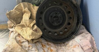 Allanan metalera en San Juan de la Maguana y arrestan dos hombres