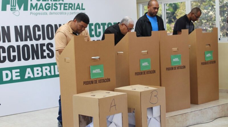 Alto nivel de organización en elecciones de maestros de la Fuerza del Pueblo