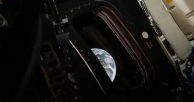 Artemis II revela impactantes imágenes de la Tierra desde el espacio