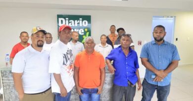 Buhoneros en la Duarte protestan por desalojos y promesas incumplidas