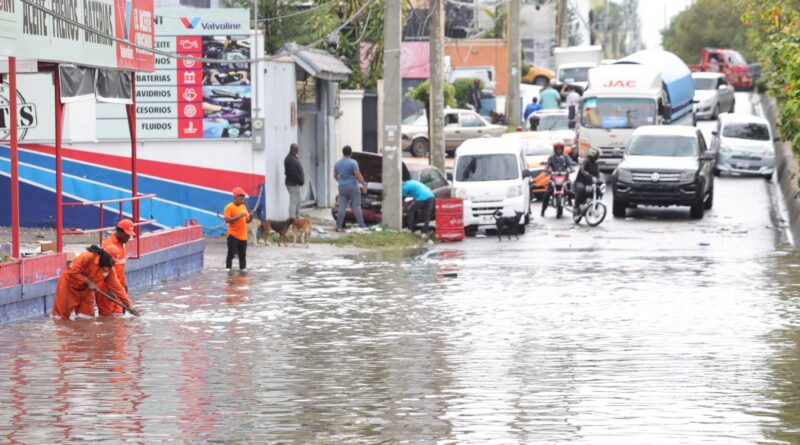 COE reduce a 6 provincias en alerta amarilla por lluvias