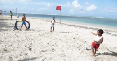 Cierre de playas en Puerto Plata por oleajes y corrientes peligrosas