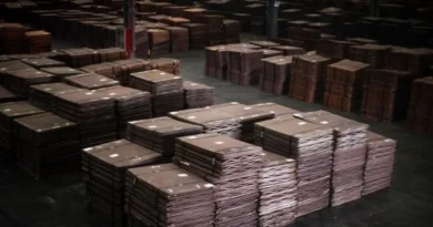 Cobre se dispara más de 1% por desescalada en Irán y demanda china