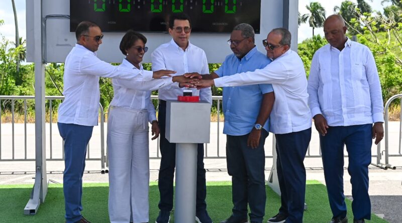 Collado resalta liderazgo turístico de Bávaro
