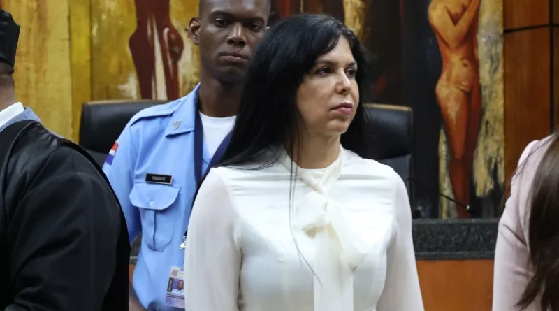 Corte decide proseguir juicio contra Micky López en el país