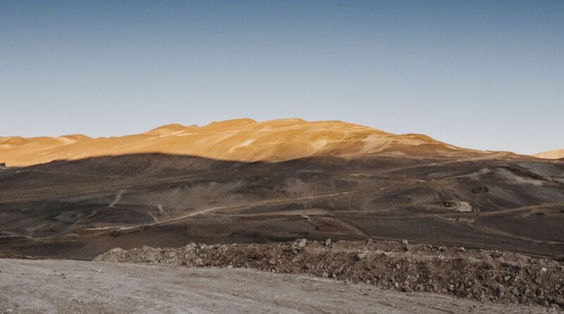 Crisis en Vicuña Corp: fallo judicial frena proyecto de cobre en Argentina