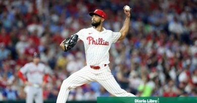 Cristopher Sánchez cae ante los Gigantes que vuelven a brillar