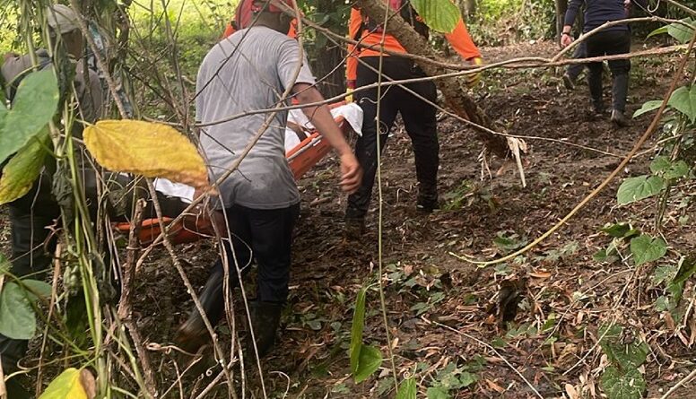 Defensa Civil halla cuerpos de joven y niña en Villa Altagracia