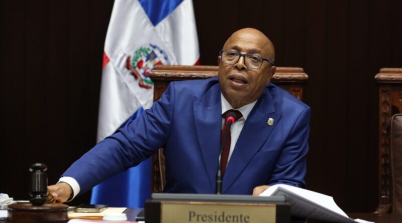 Diputados aprueban ley para pago a contratistas del Estado