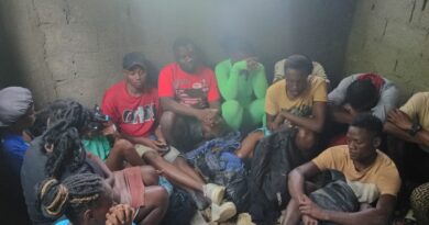 Ejército desmantela centro de indocumentados en Dajabón, 49 detenidos