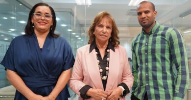 El PRD se reinventa: jóvenes y mujeres, clave para su futuro