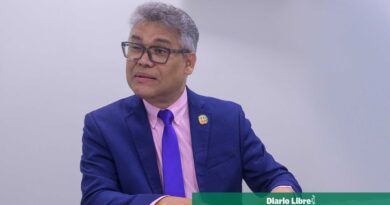 Energía 2000 demanda a Carlos Peña por presunta intimidación